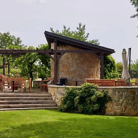 Rooms & Restaurace Na Jitrach Semice Exterior photo